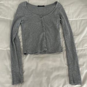brandy melville long sleeve zelly top